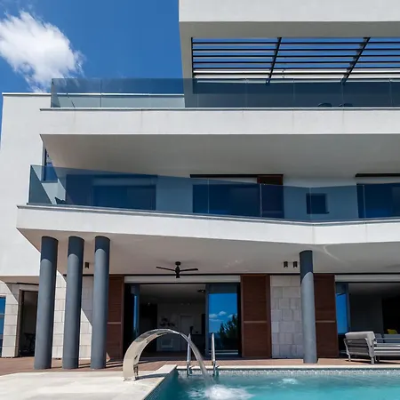 Villa Grace Stanici