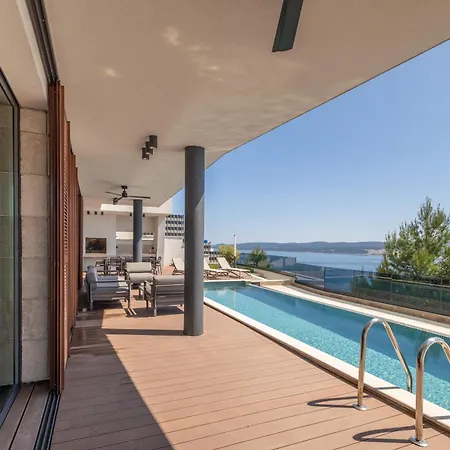 Villa Grace *